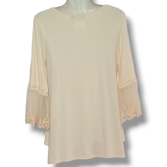 ✨️NWT✨️ ORIGAMI by Vivian - Cream Lace & Crochet - Picture 5 of 15